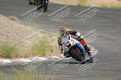 media/Jun-04-2022-WERA (Sat) [[b852bbbd55]]/Race 4 C Superbike Expert Novice/